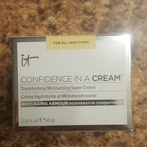 BNIB It Cosmetics Confidence in a Cream